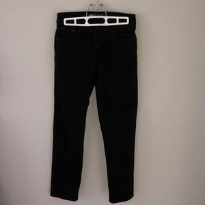 High Waisted Levi’s Black Skinny Jeans